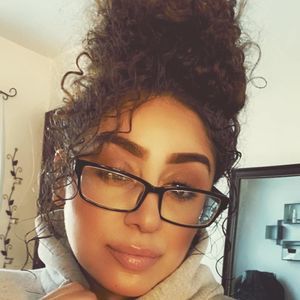 Meet your Posher, Noemi